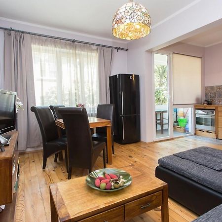 Colorful 2Bdr Apartment In The City Center Sofya Dış mekan fotoğraf